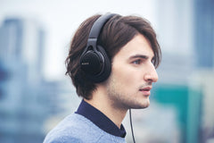 Sony MDR1AM2 Wired High Resolution Audio Overhead Headphones, Black (MDR-1AM2/B)